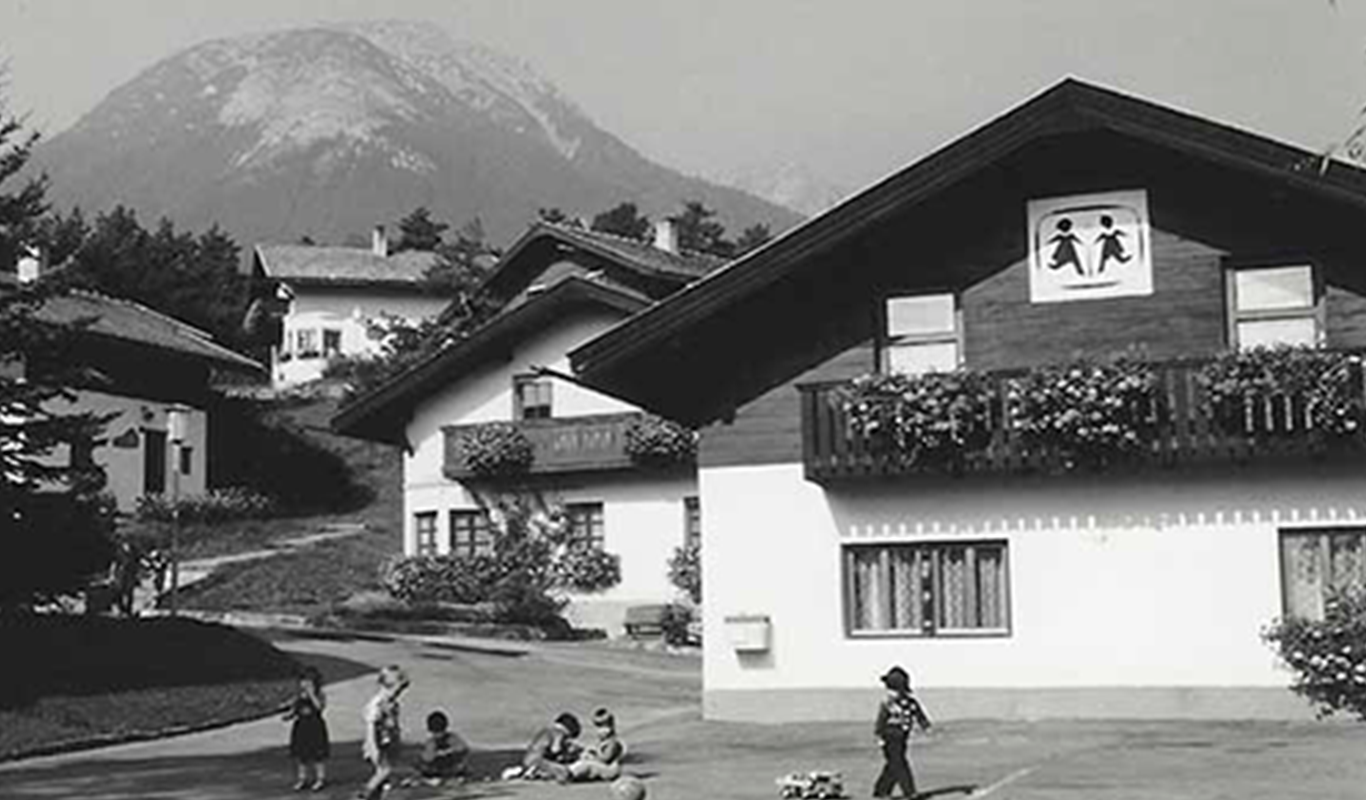 1949
